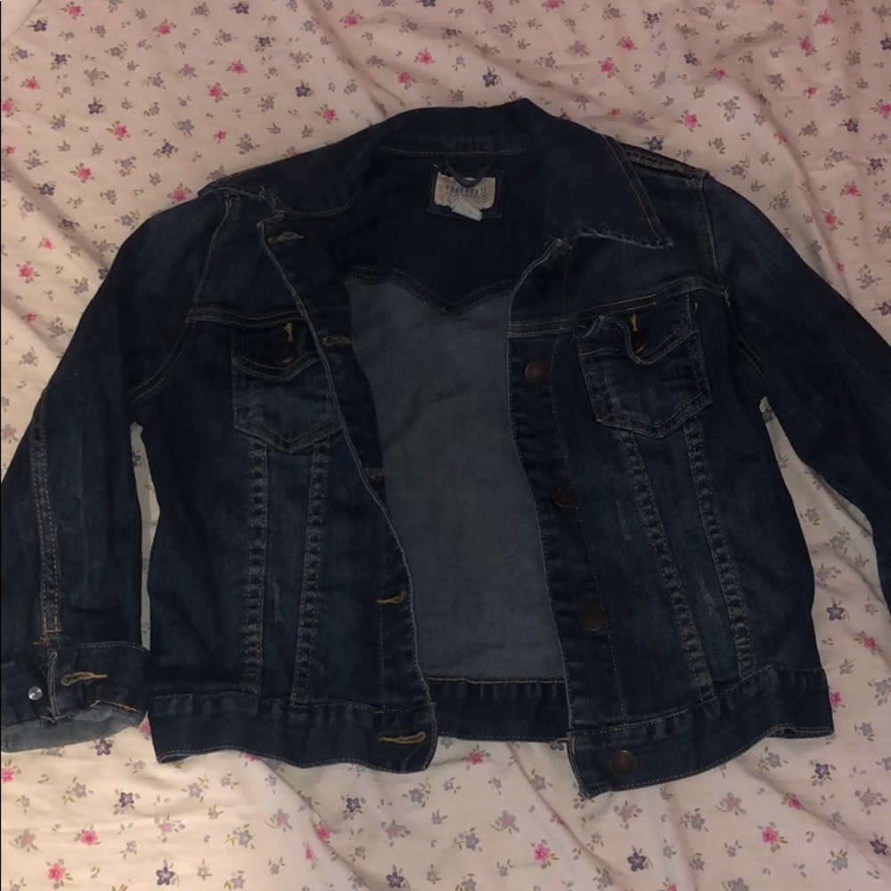 Forever 21 Cropped Denim Jacket